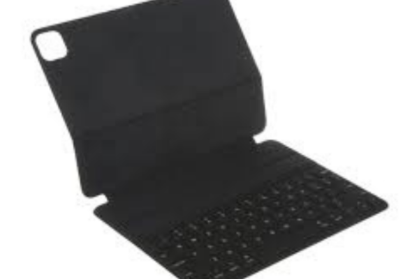 I Pad Pro 12.9" Smart Folio Keyboard (6th Gen )