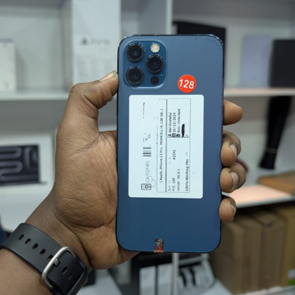 iPhone 12 pro 128gb blue