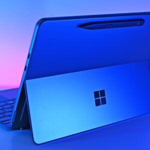 Microsoft Surface Pro 12 1st Edition Snapdragon X Plus 16GB 512GB SSD 13? - Image 3